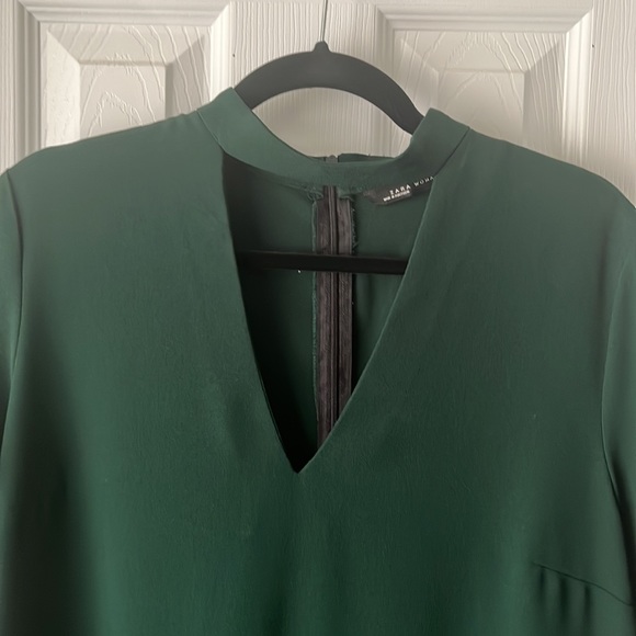 Zara Woman V Neck Cutout Shift Dress - Picture 2 of 3